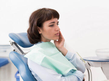Is Swelling Normal After a Tooth Extraction?